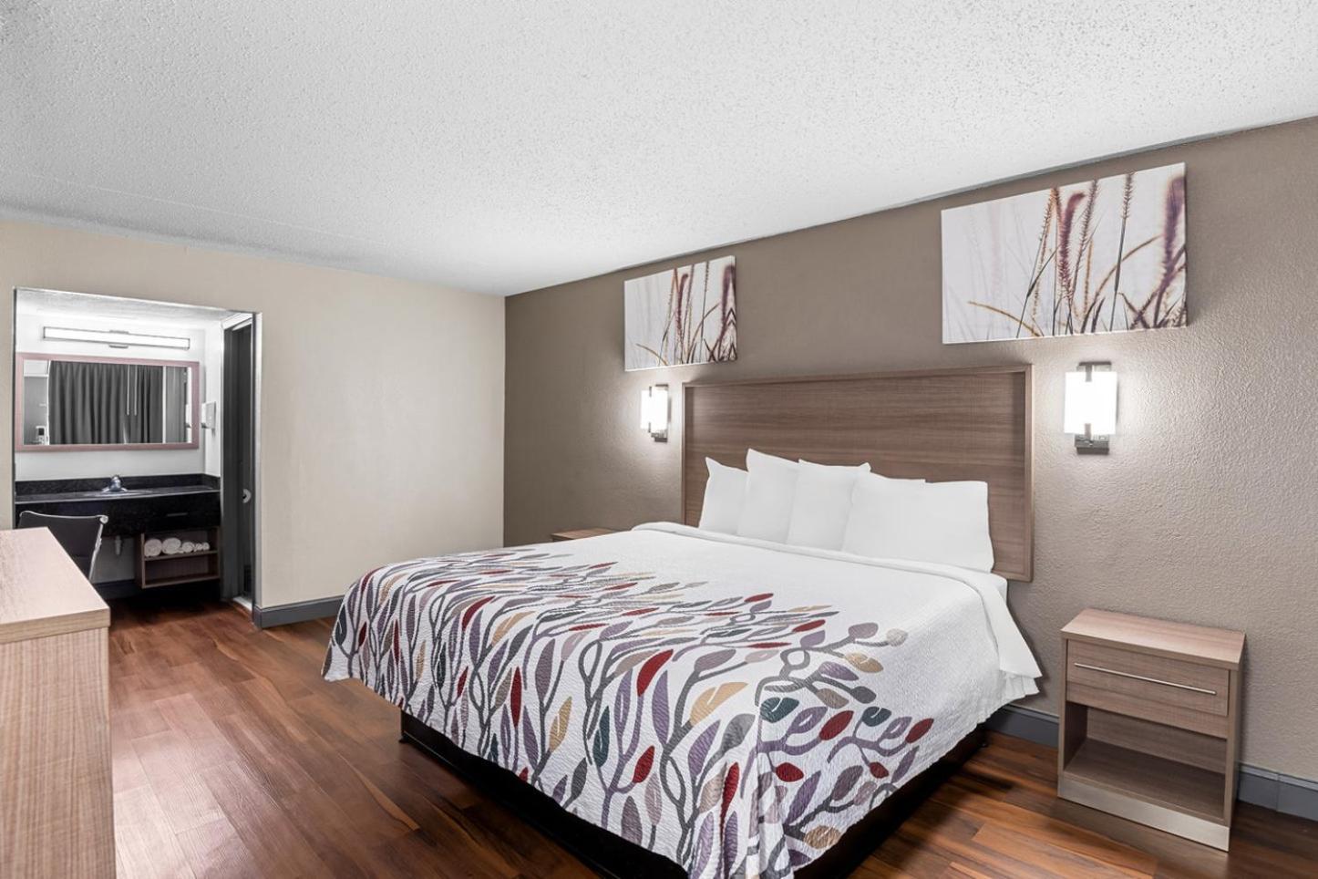 Red Roof Inn Richmond - Airport แซนด์สตัน ภายนอก รูปภาพ