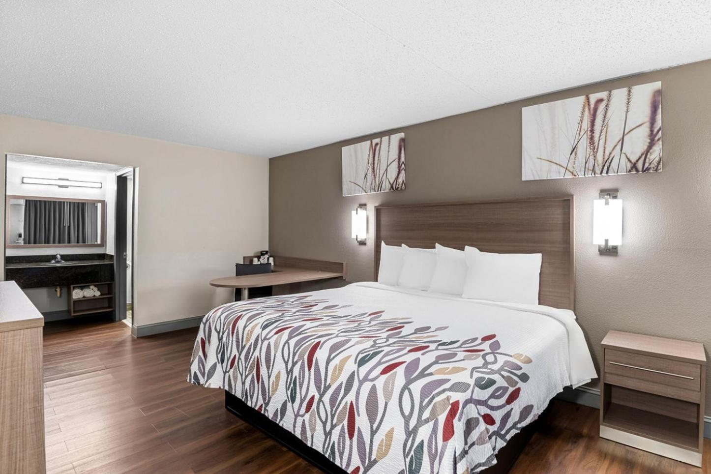 Red Roof Inn Richmond - Airport แซนด์สตัน ภายนอก รูปภาพ